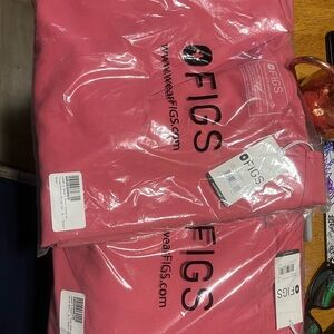 BNWT Figs Casma shirt & Zamora jogger scrubs desert rose XL headband lanyard